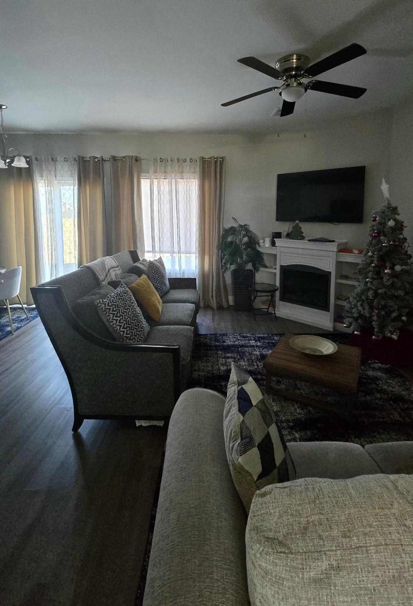 Gorgeous 3 Bedroom Home With Cable Tv In All Rooms & Free Wi-Fi 康科德 外观 照片